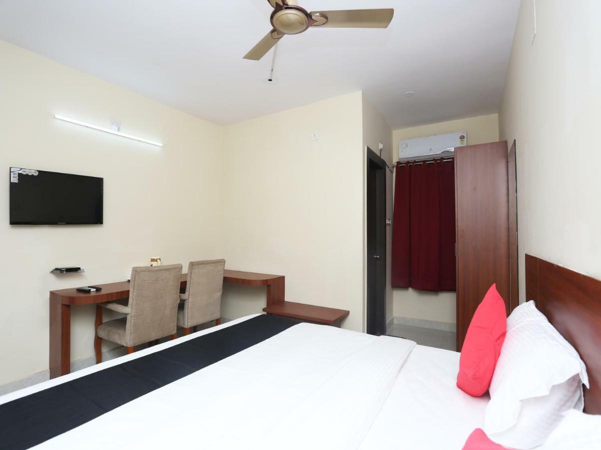 Oyo 38191 Dayal Residency Hotel Jajpur Exterior photo